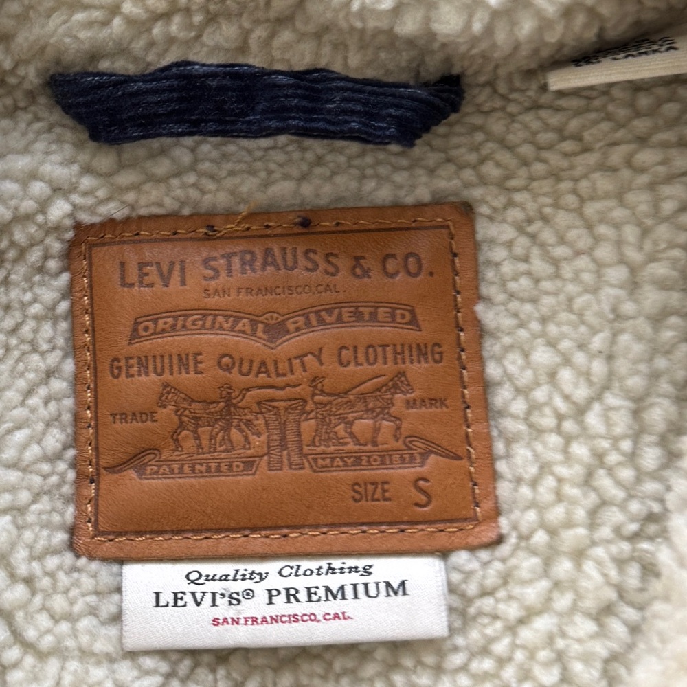 Levi’s navy blue ORIGINAL SHERPA TRUCKER JACKET small - Picture 3 of 3